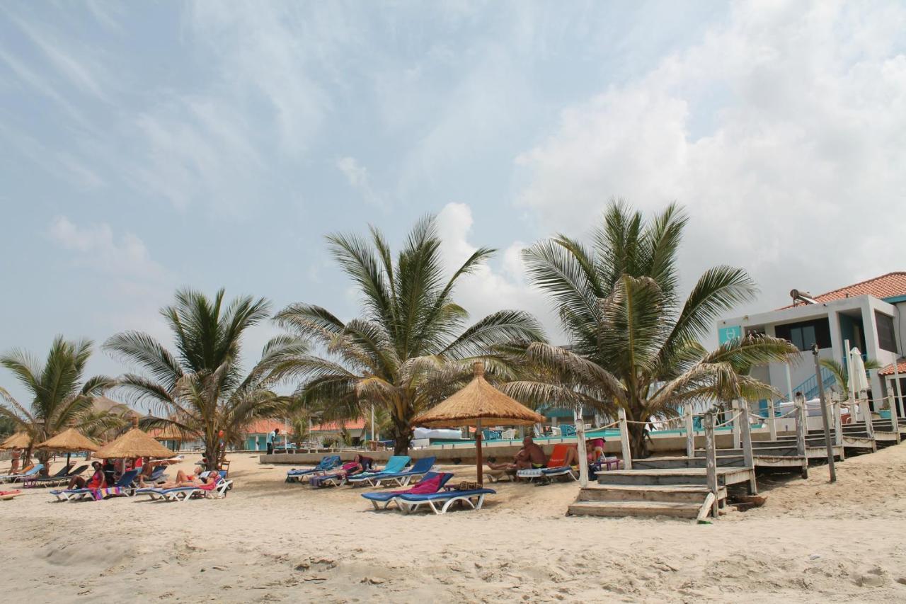 Djembe Beach Resort Kololi Kültér fotó