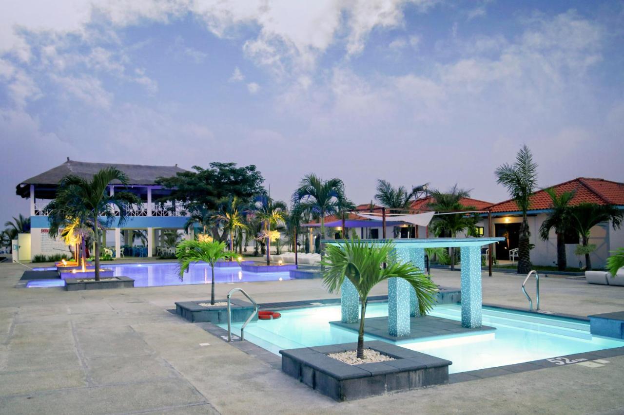 Djembe Beach Resort Kololi Kültér fotó