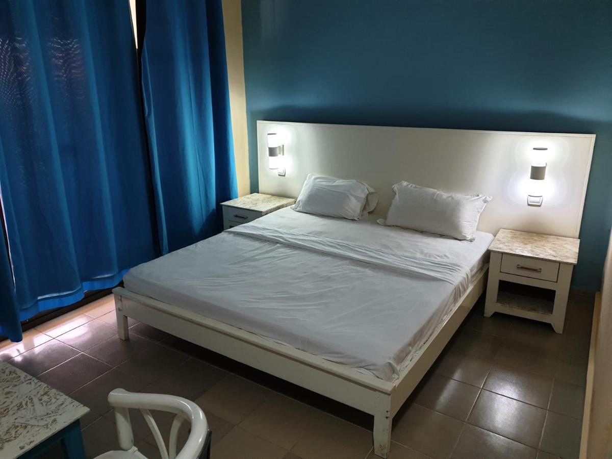 Djembe Beach Resort Kololi Kültér fotó