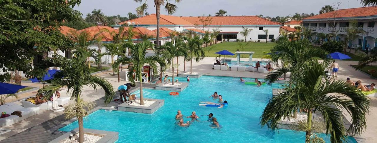 Djembe Beach Resort Kololi Kültér fotó