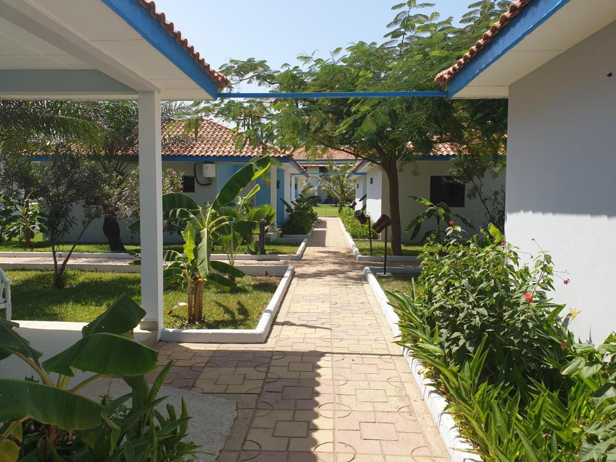 Djembe Beach Resort Kololi Kültér fotó
