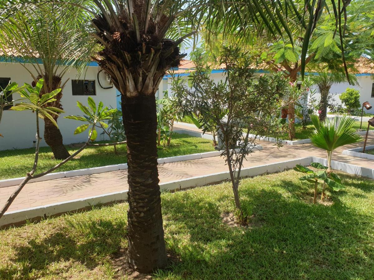 Djembe Beach Resort Kololi Kültér fotó