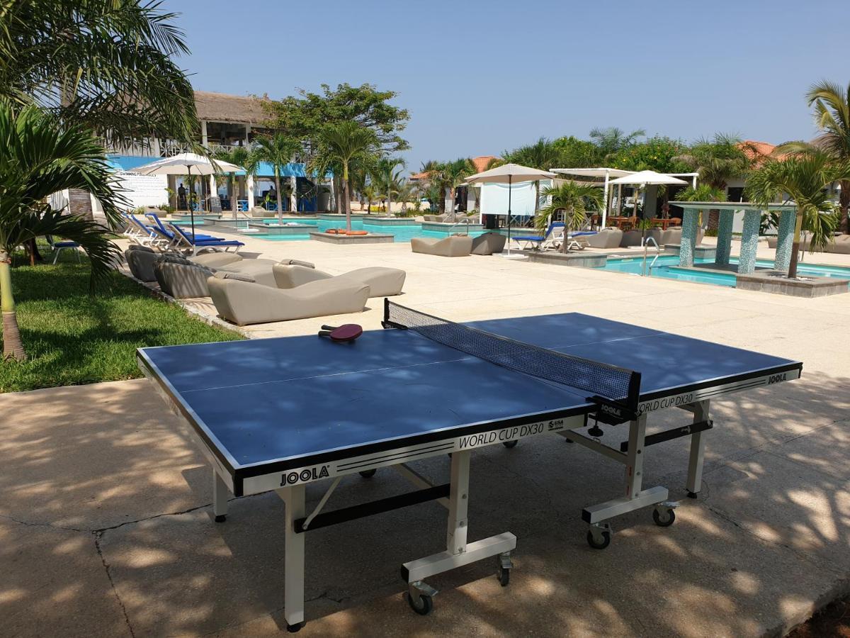 Djembe Beach Resort Kololi Kültér fotó